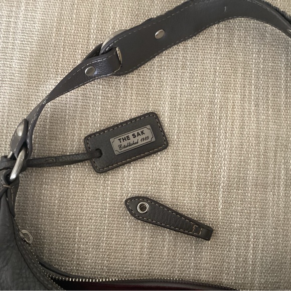 The Sak Gray Leather Shoulder Bag - Picture 5 of 9